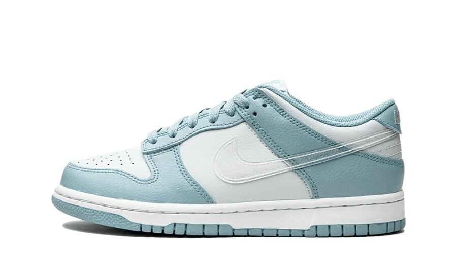 Image of Nike Dunk Low Aura Clear GS